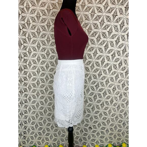 Gianni Bini Mindy Crochet Cover White Pencil Skirt - Picture 3 of 7